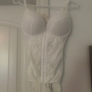 Lace Bustier - La vie en rose